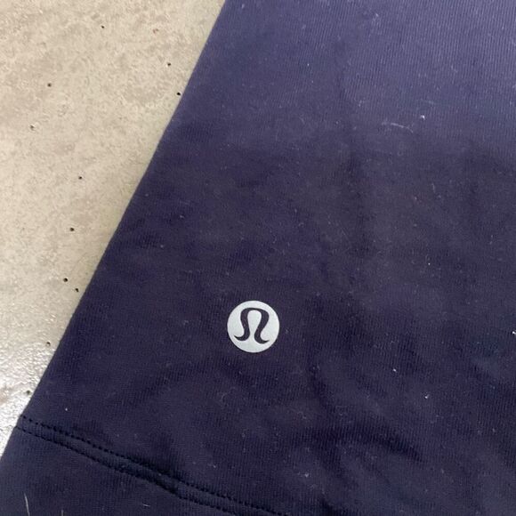 Lululemon Fitted Tank Top - Picture 3 of 5